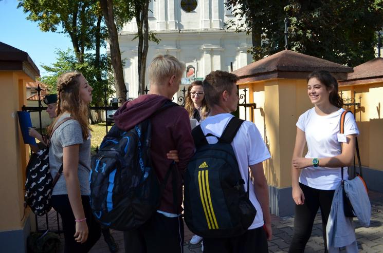 X Wyścig po historię