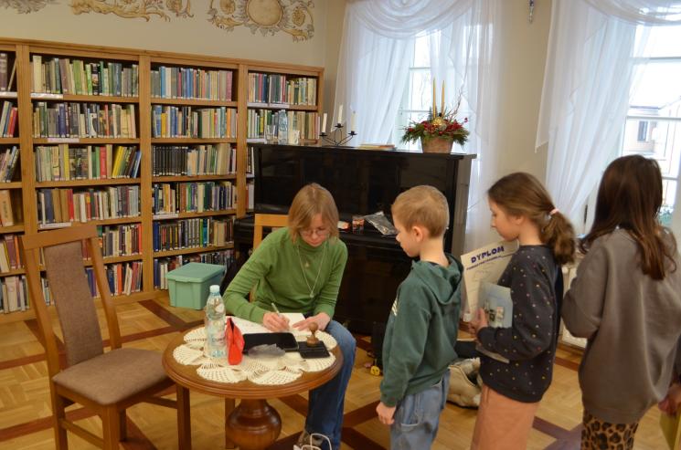 Zimowa Akademia Wyobraźni - przygody Psa Precla