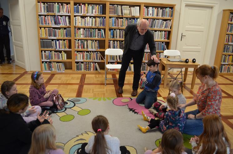 Zimowe hece w Bibliotece