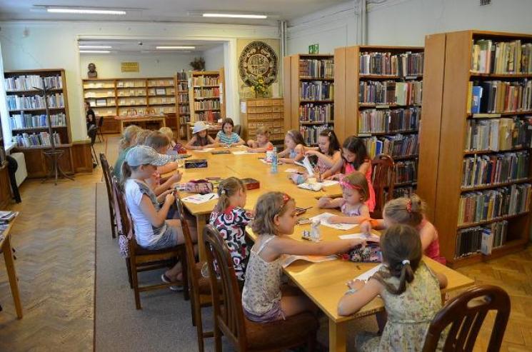 Wakacje w Bibliotece