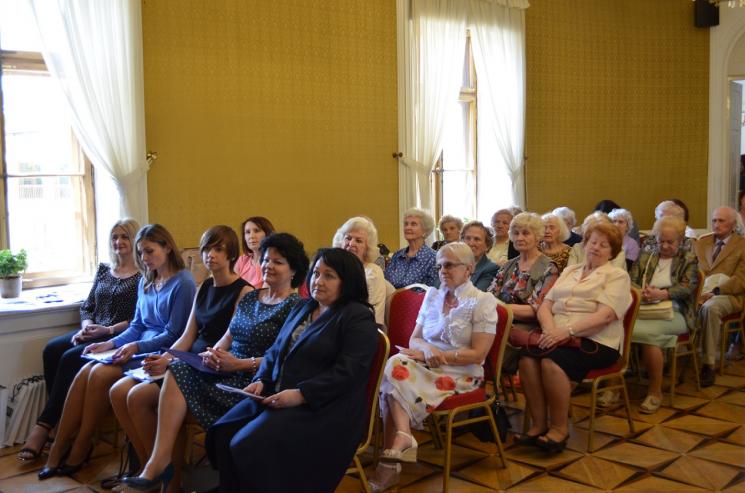 Uroczystość wręczenia nagród w XII Ogólnopolskim Konkursie Jednego Wiersza im. Wiktora Gomulickiego o Laur Błękitnej Narwi