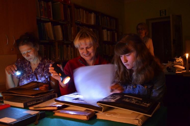 Noc Bibliotek