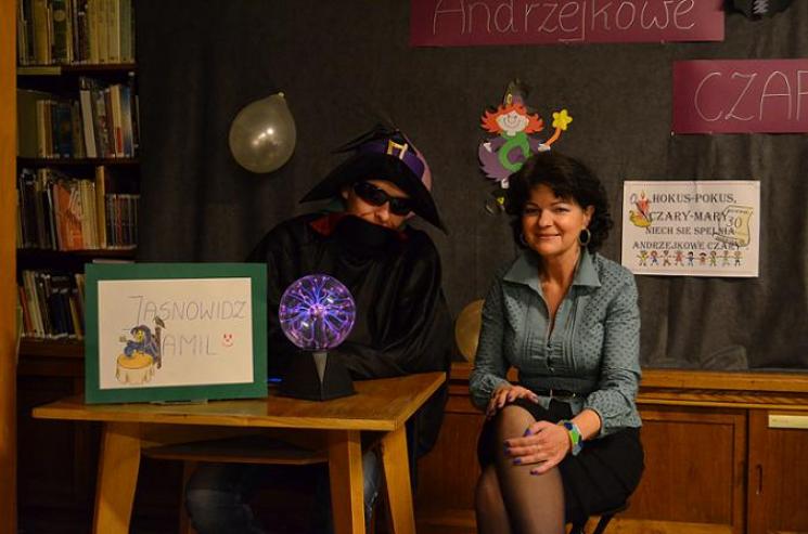 Andrzejkowe czary – mary w Bibliotece