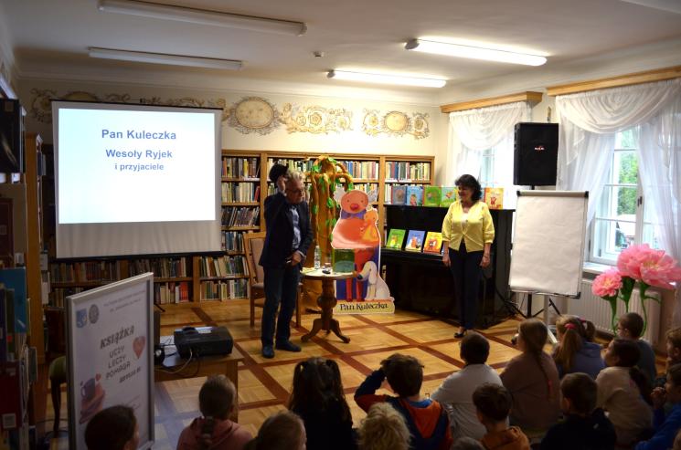 Ogólnopolski Dzień Głośnego Czytania 