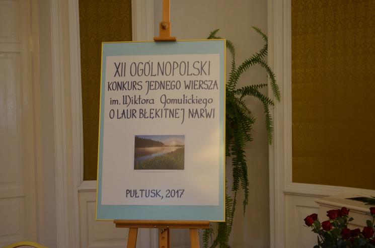 Uroczystość wręczenia nagród w XII Ogólnopolskim Konkursie Jednego Wiersza im. Wiktora Gomulickiego o Laur Błękitnej Narwi