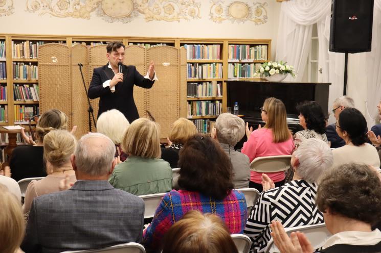 Muzyczne spotkanie z Dariuszem Kordkiem