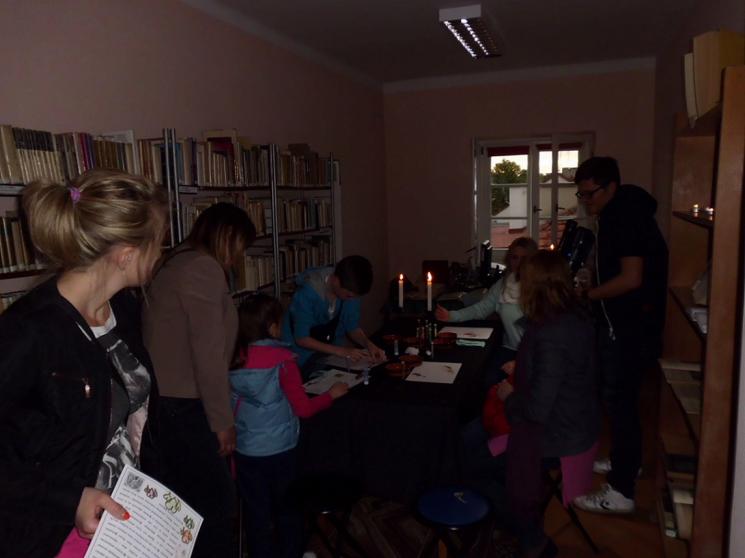 Noc Bibliotek