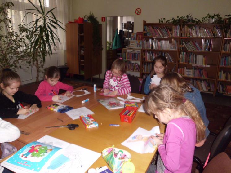 W krainie uśmiechniętej książki – ferie zimowe z Biblioteką