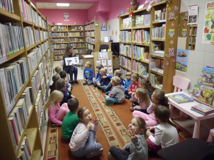 Międzynarodowy Dzień Postaci z Bajek