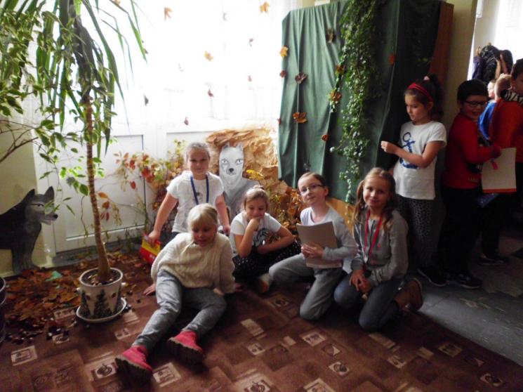 Czytam sobie w bibliotece - Szarka i wilki