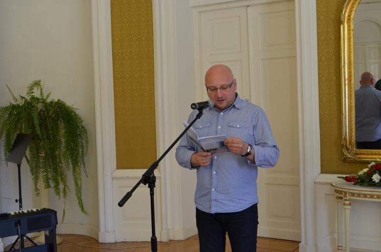 Uroczystość wręczenia nagród w XII Ogólnopolskim Konkursie Jednego Wiersza im. Wiktora Gomulickiego o Laur Błękitnej Narwi
