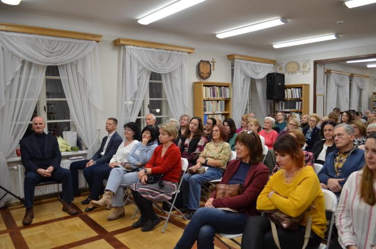 Promocja tomiku wierszy Elżbiety Dzierżanowskiej