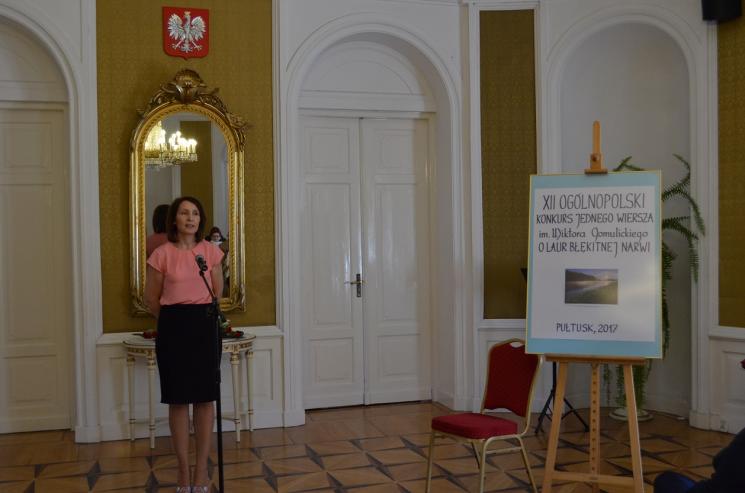 Uroczystość wręczenia nagród w XII Ogólnopolskim Konkursie Jednego Wiersza im. Wiktora Gomulickiego o Laur Błękitnej Narwi