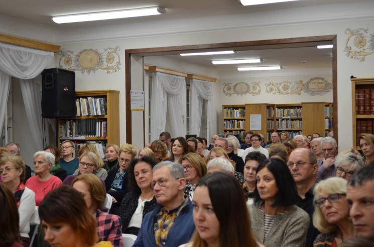 Promocja tomiku wierszy Elżbiety Dzierżanowskiej