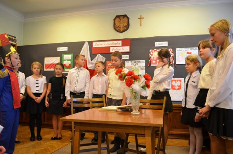 Żyć w niepodległej Polsce to …  