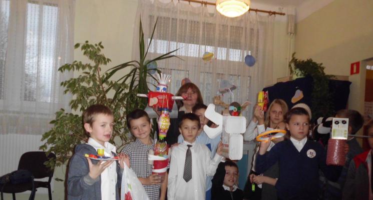 Czytam sobie w bibliotece "Marta i ufoludek" Filia nr 2