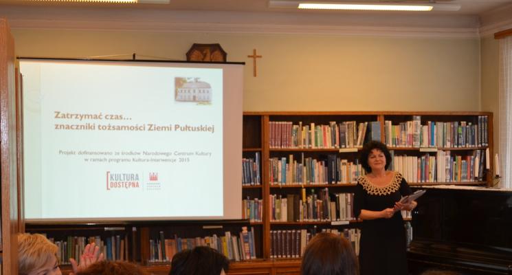 Uroczystość podsumowania projektu „Zatrzymać czas… znaczniki tożsamości Ziemi Pułtuskiej”