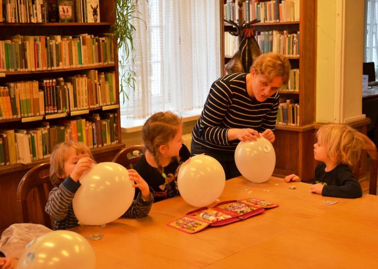 W krainie uśmiechniętej książki – ferie zimowe z Biblioteką