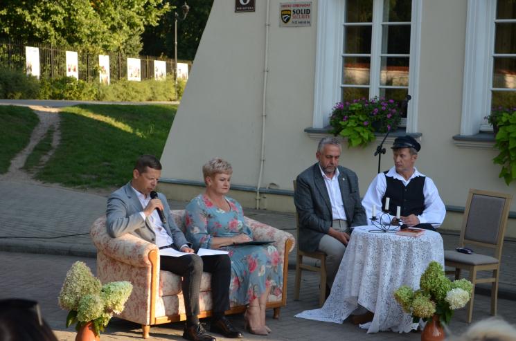 Narodowe Czytanie "Nad Niemnem" 