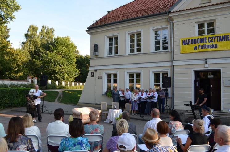 Narodowe Czytanie "Nad Niemnem" 