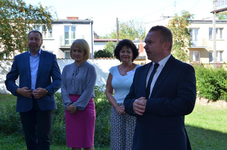 X Wyścig po historię