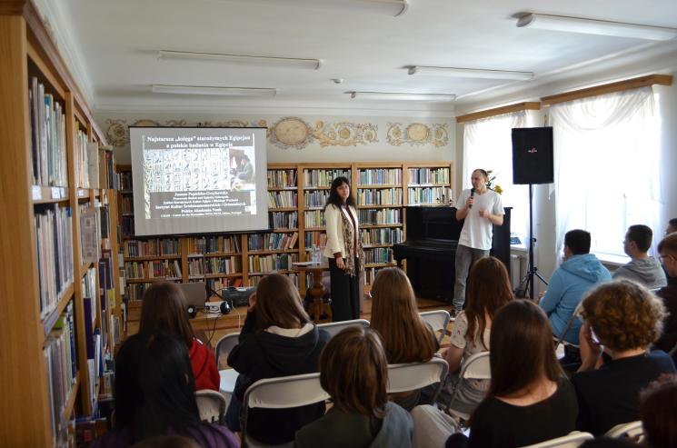 Spotkanie z prof. IKŚiO PAN, dr hab. Joanną Popielską-Grzybowską