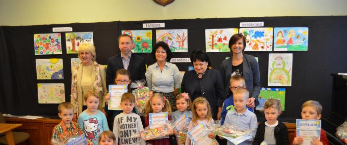 Rozstrzygnięcie konkursu plastycznego „Roztańczone barwy Wiosny”