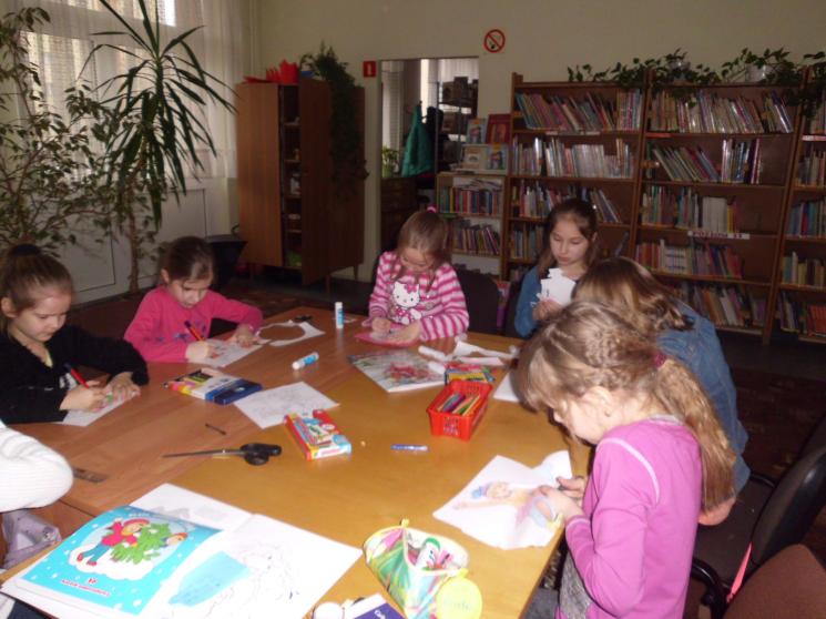 W krainie uśmiechniętej książki – ferie zimowe z Biblioteką