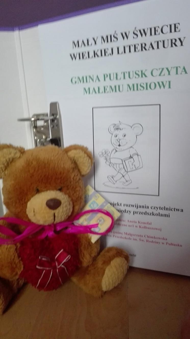 Gmina Pułtusk czyta Małemu Misiowi