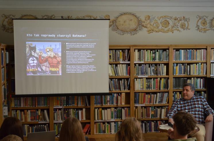 "Mroczny Rycerz Gotham. Szkice z kultury popularnej"