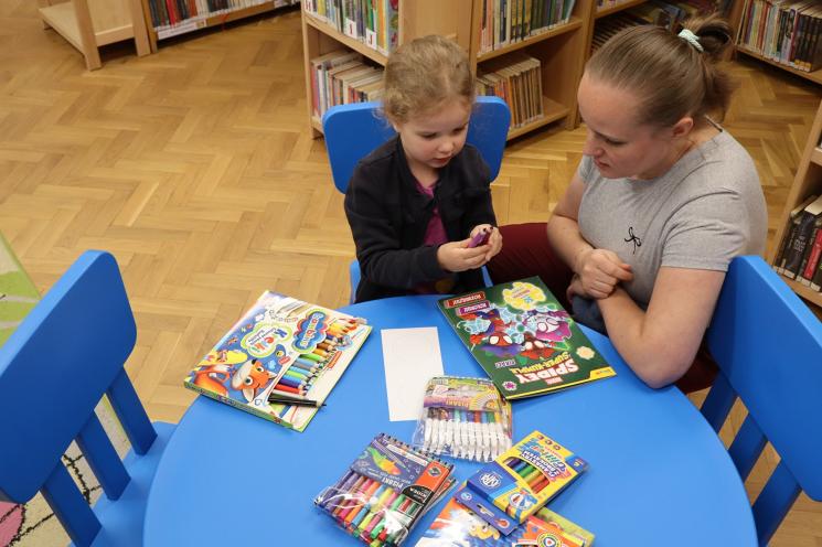 dzień superbohatera, komik dla dzeci, 6 dzieci