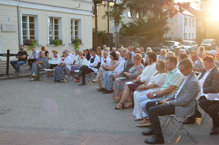 Narodowe Czytanie "Nad Niemnem" 