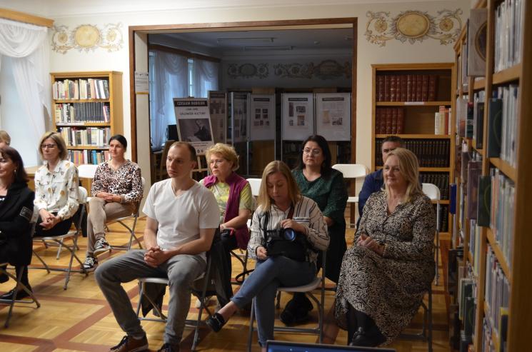 "Mroczny Rycerz Gotham. Szkice z kultury popularnej"